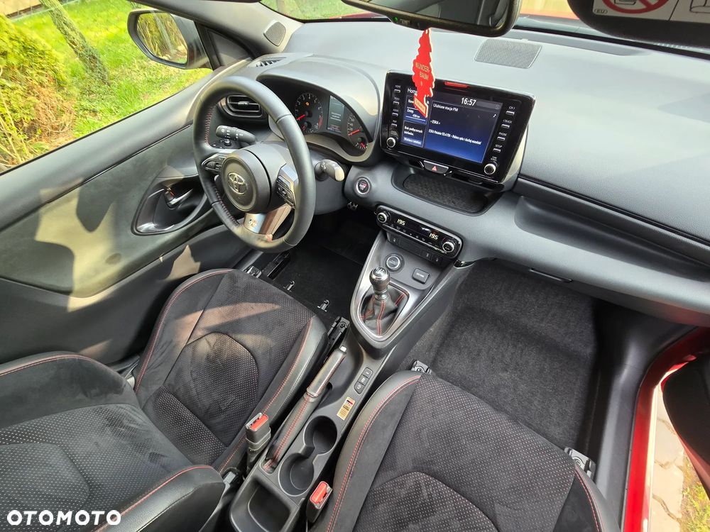 Toyota GR Yaris - 16