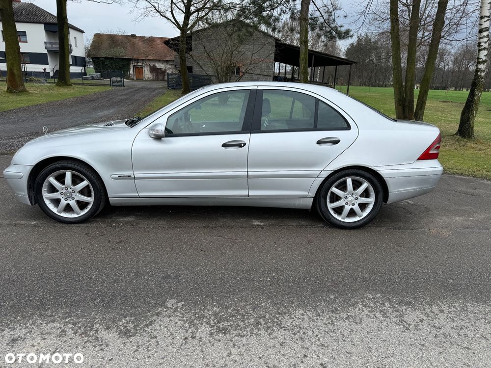 Mercedes-Benz Klasa C 200 CDI Classic - 6