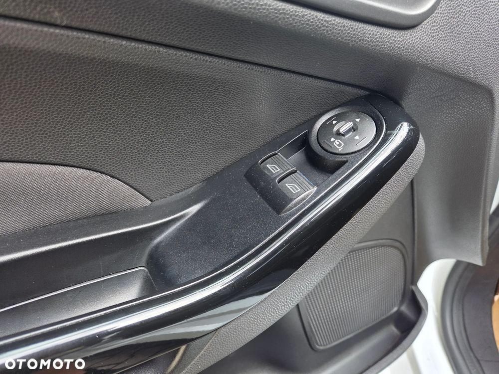 Ford Fiesta - 21