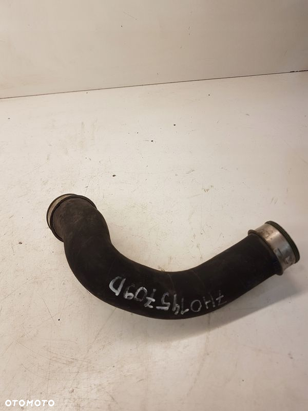 RURA PRZEWÓD INTERCOOLERA VW T5 2.5 TDI 7H0145709D - 2