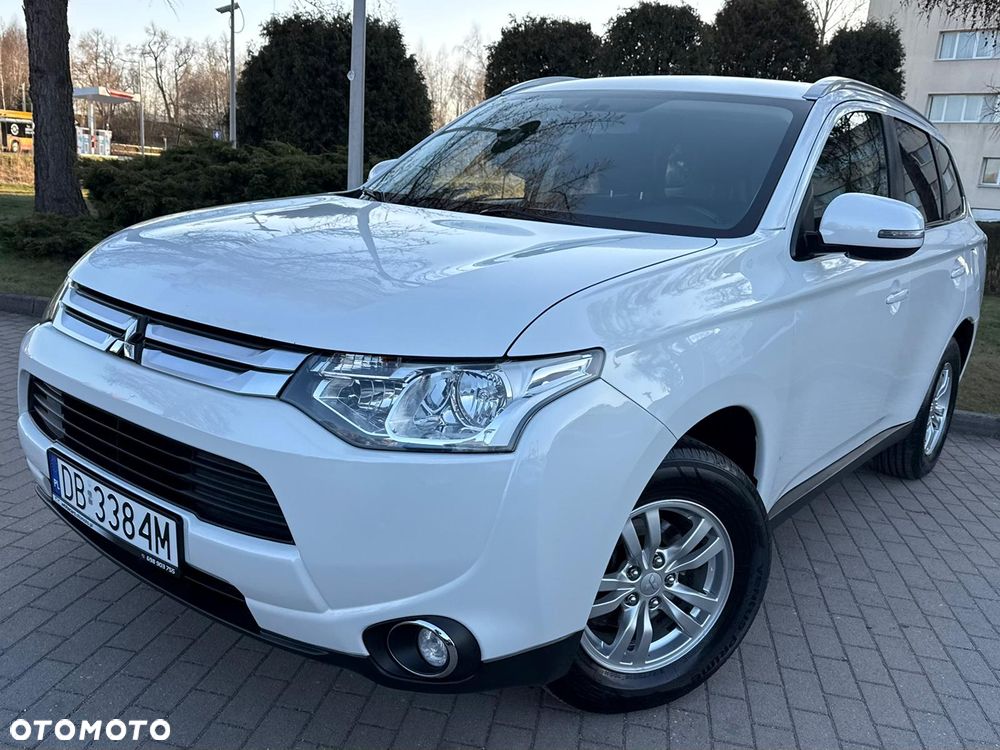 Mitsubishi Outlander 2.0 2WD Invite - 17
