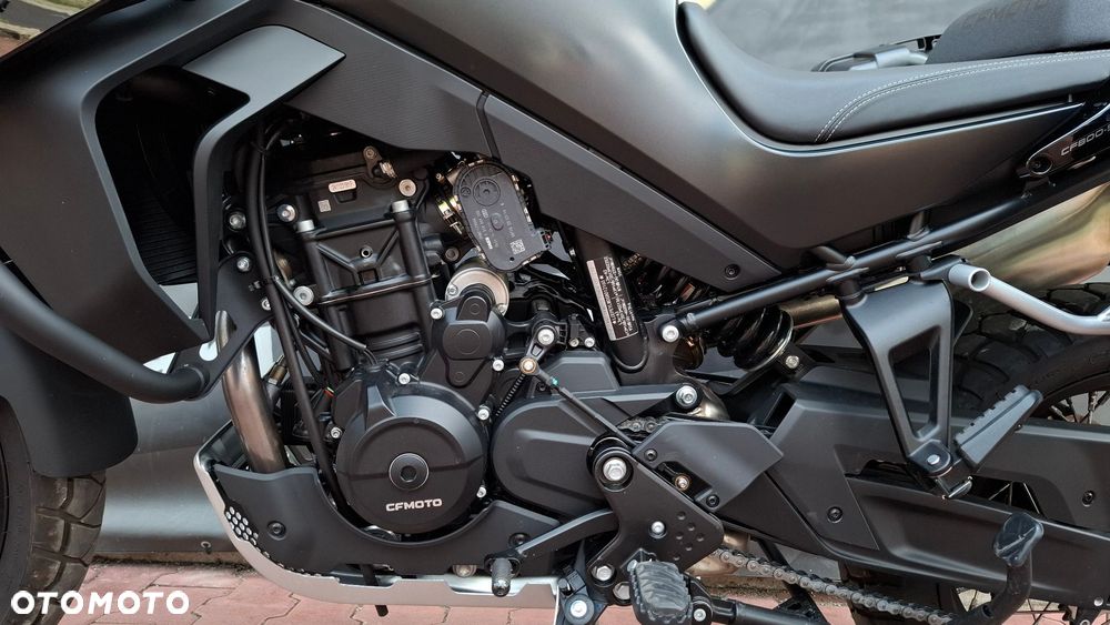 CFMoto 800MT Explore - 11