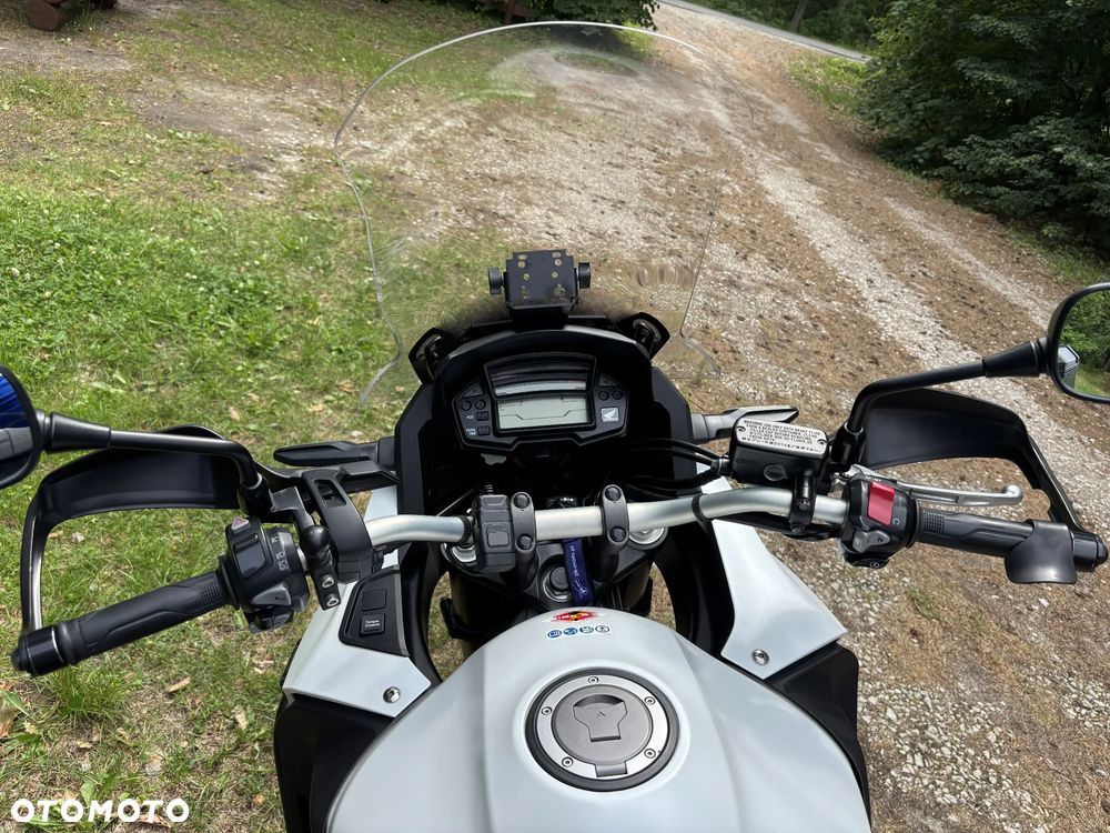 Honda VFR - 24
