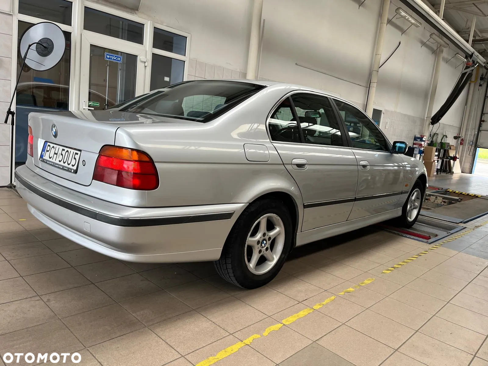 BMW Seria 5 - 30