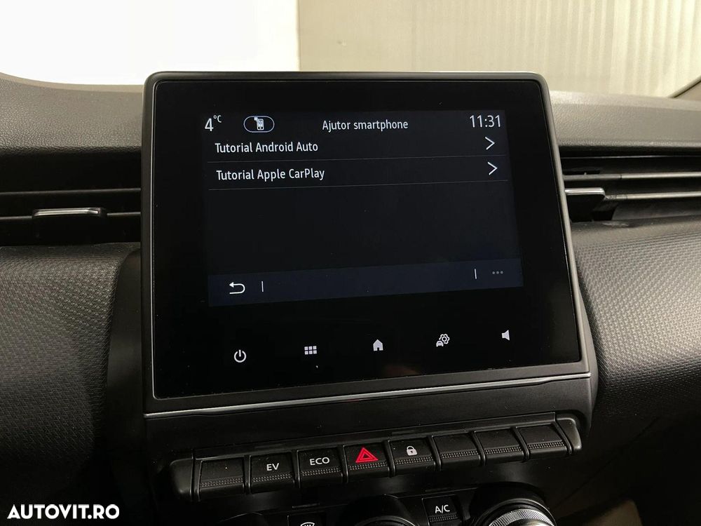 Renault Clio E-TECH 140 BUSINESS EDITION - 16