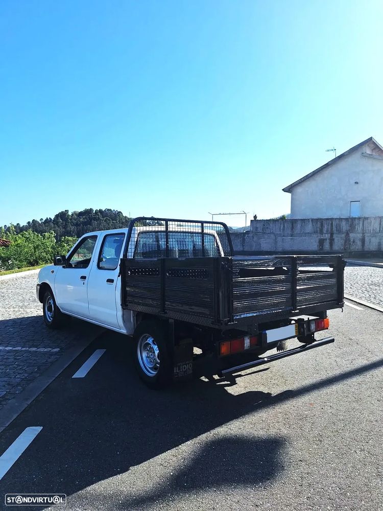 Nissan D22 Pick Up 2.5Di Cabine Dupla - 6