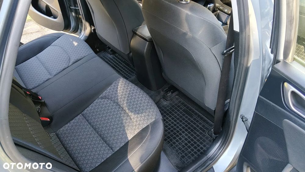 Kia XCeed 1.0 T-GDI L - 12