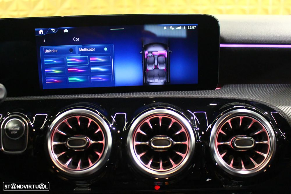 Mercedes-Benz A 250 e Style Plus - 35