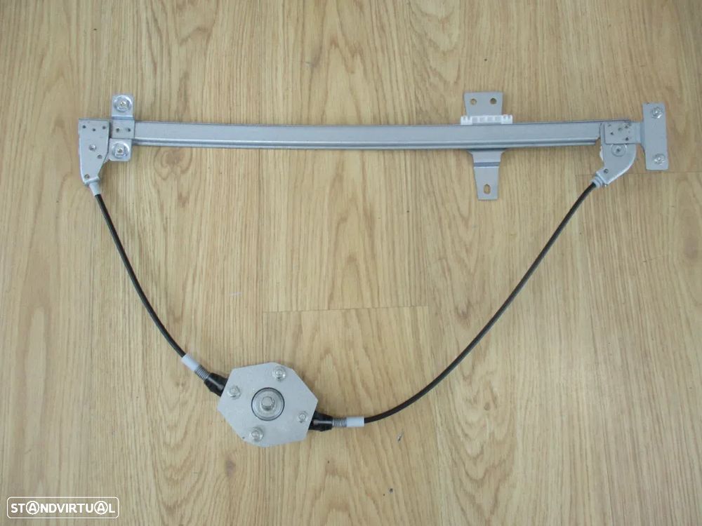 Elevador Vidro Mercedes Vito Manual 1996 a 2003 - 2