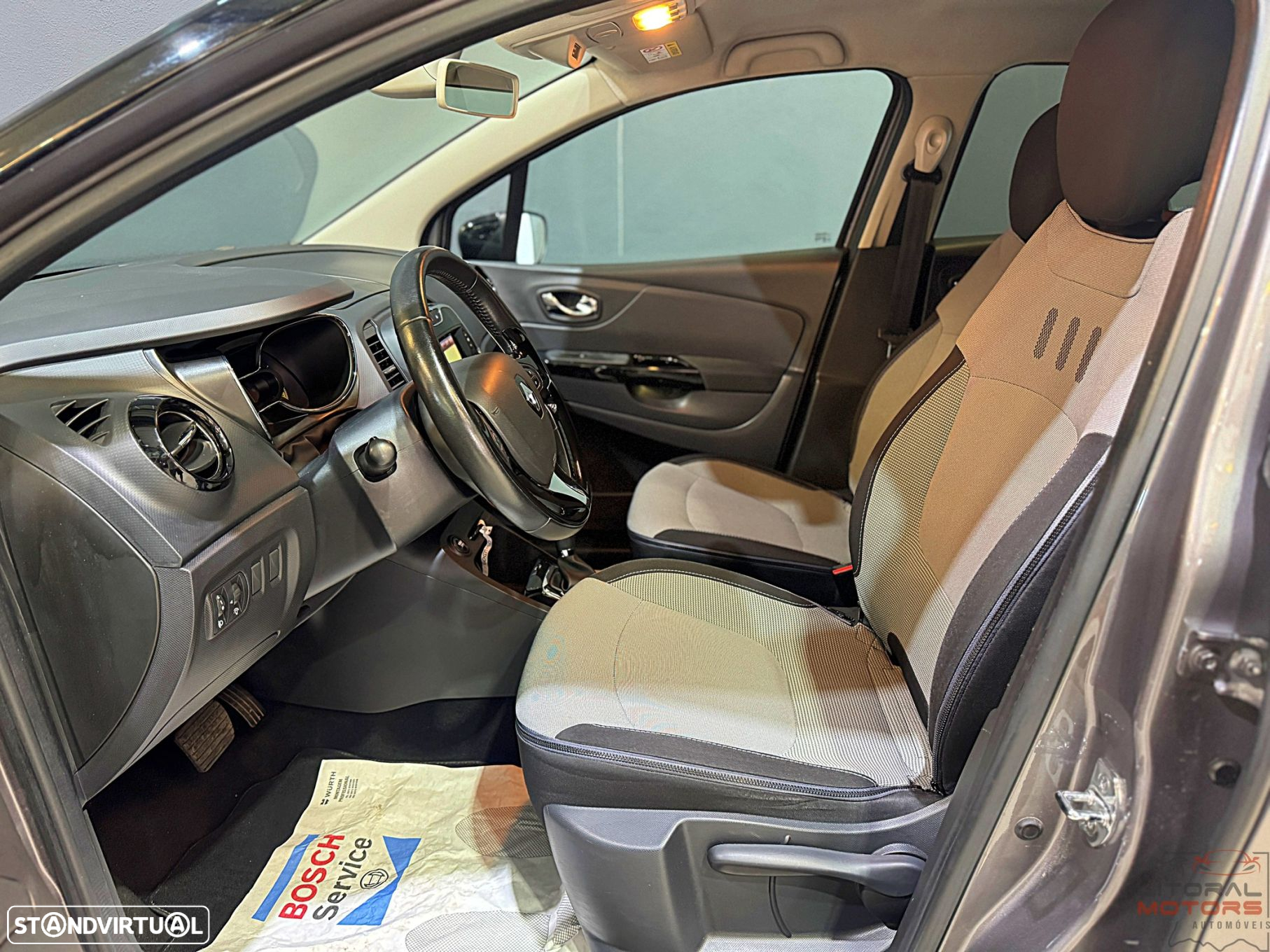 Renault Captur 1.5 dCi Exclusive XMOD EDC - 14