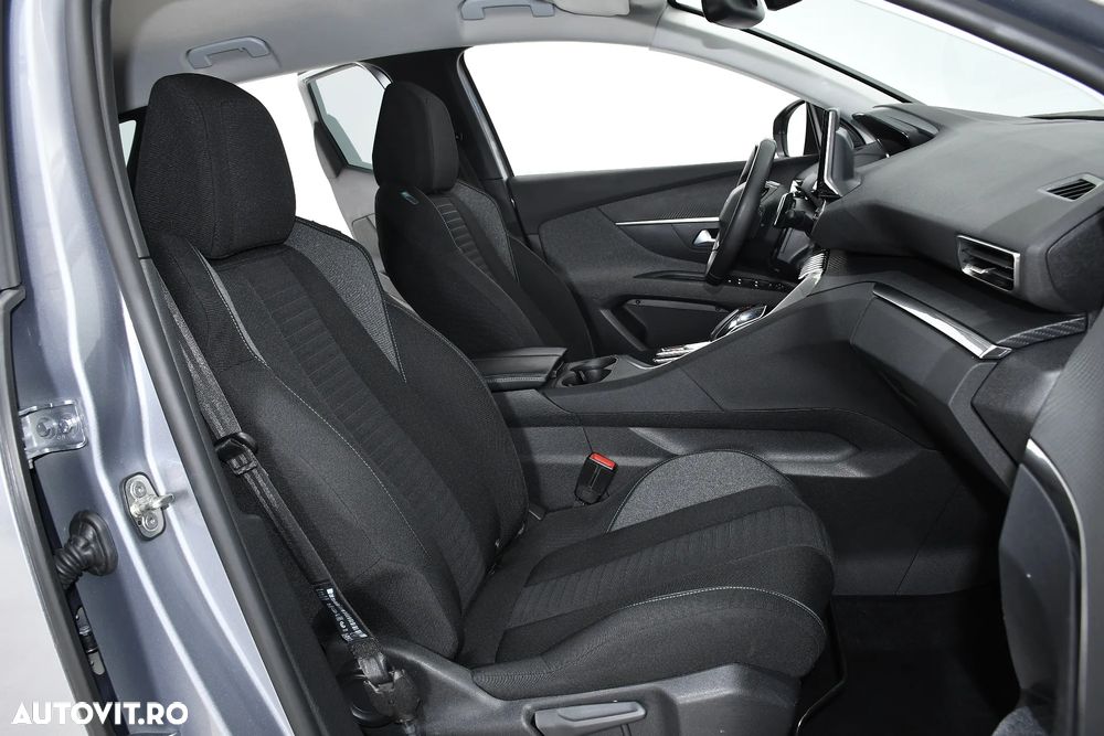 Peugeot 3008 1.5 BlueHDI 130 EAT8 Allure Pack - 5