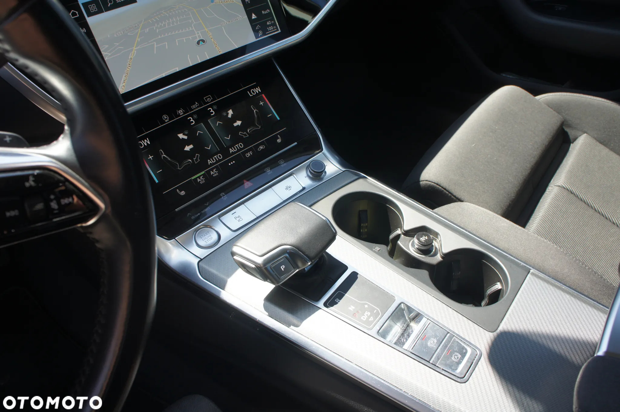 Audi A6 Avant 40 TDI S tronic - 13