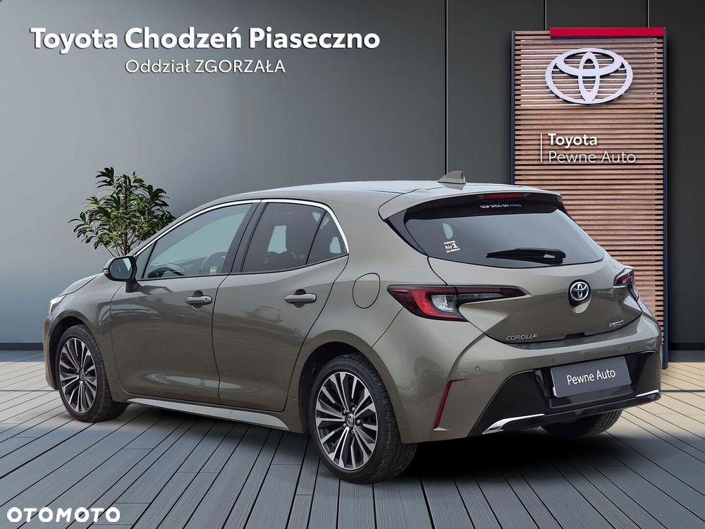 Toyota Corolla - 3