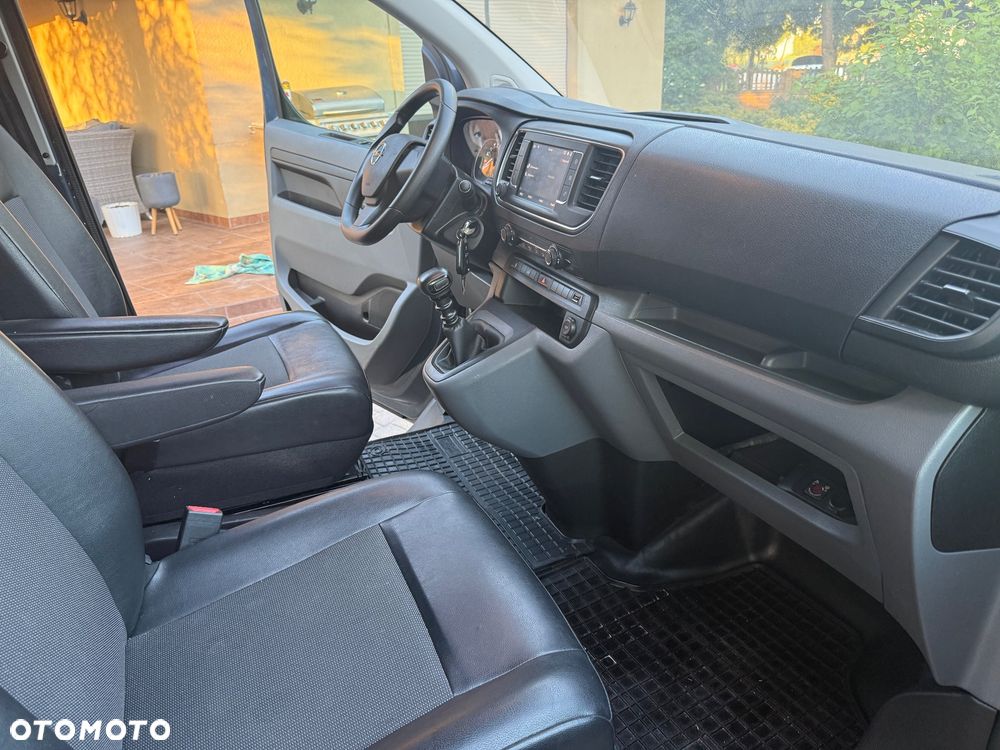 Opel VIVARO - 34