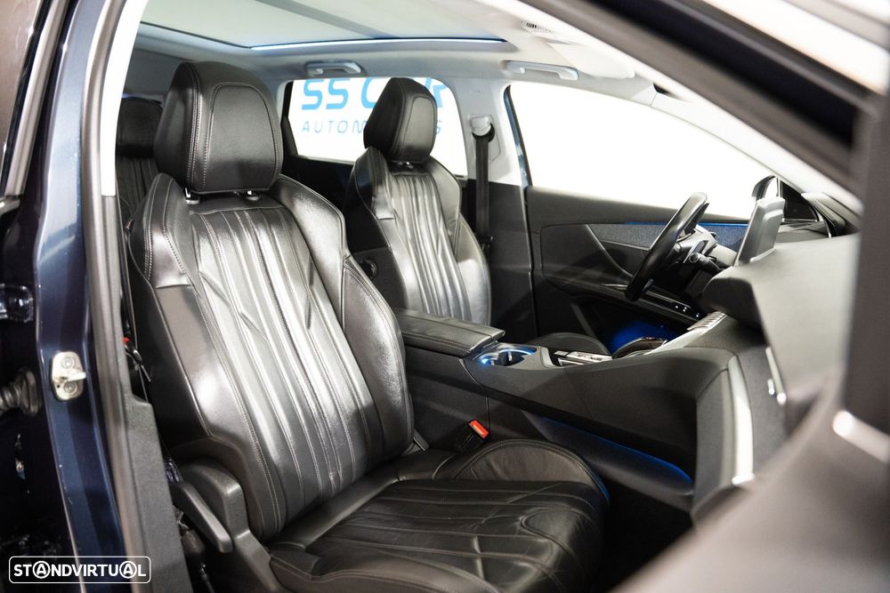 Peugeot 5008 1.2 PureTech Allure Pack EAT8 - 27