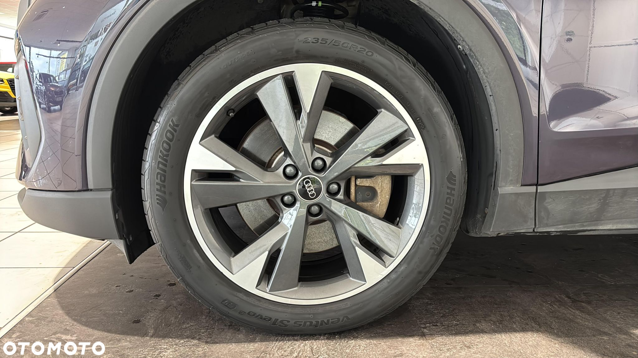 Audi Q4 e-tron - 18