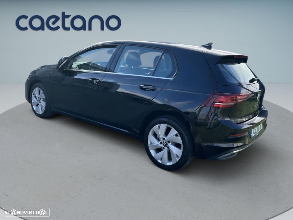 Volkswagen Golf 1.5 TSI e-Hybrid Style DSG — fotografia 5
