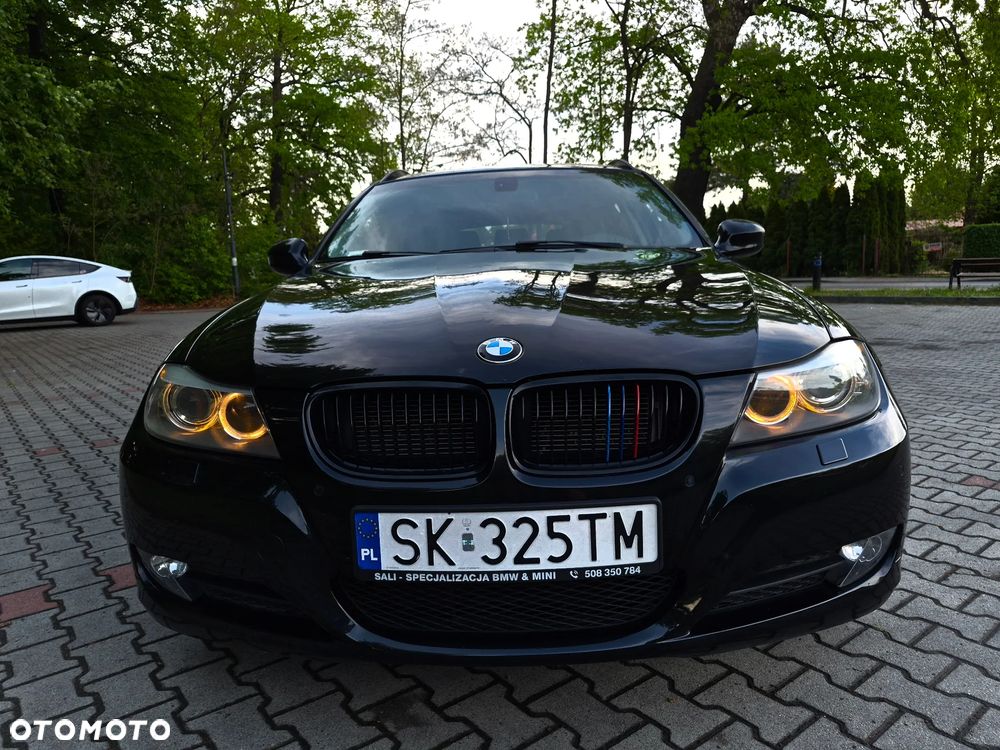 BMW Seria 3 325i xDrive - 1