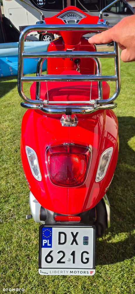 Piaggio Vespa - 12