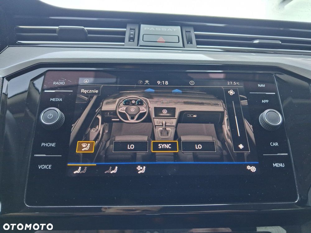 Volkswagen Passat - 25