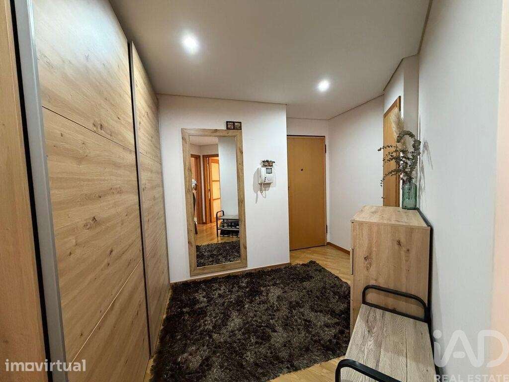 Apartamento T2 em Rio Tinto de 105 m2 - Grande imagem: 5/18
