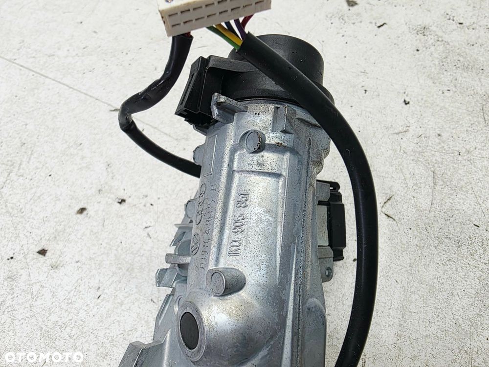 STACYJKA + KLUCZYK AUDI VOLKSWAGEN SEAT SKODA 1K0905851 5Q0905865 AUTOMAT - 5