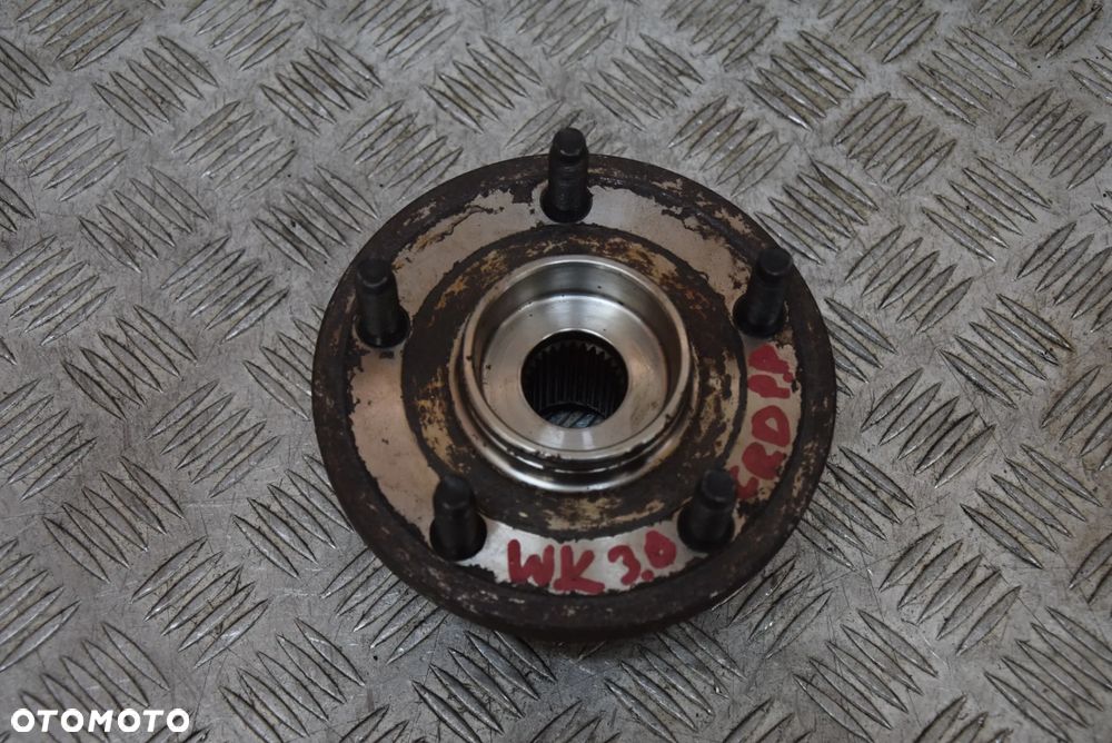 JEEP GRAND CHEROKEE WK PIASTA PRAWA PRZÓD - 1