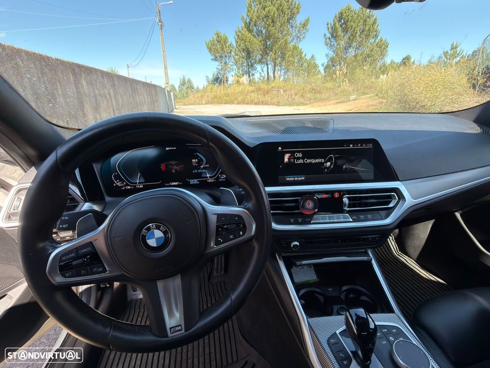 BMW 330 e Pack M Auto — fotografia 5