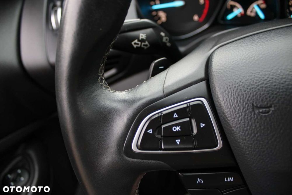 Ford Kuga 2.0 TDCi AWD ST-Line - 13