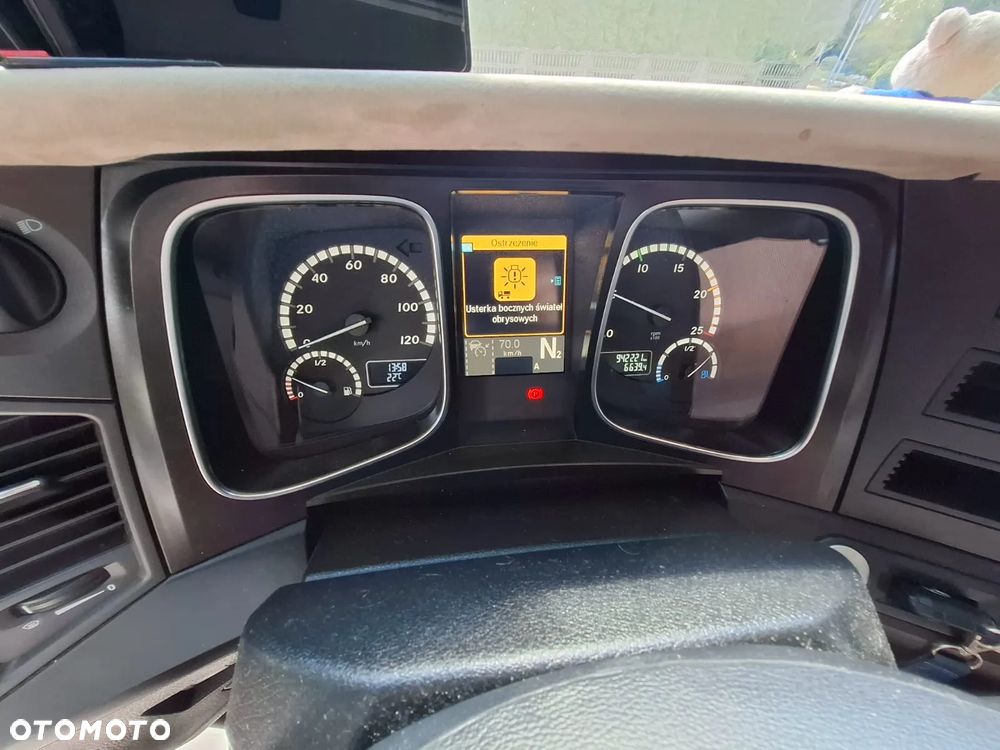 Mercedes-Benz 1840 - 7