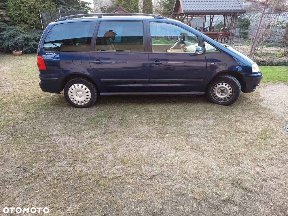 Volkswagen Sharan - 3