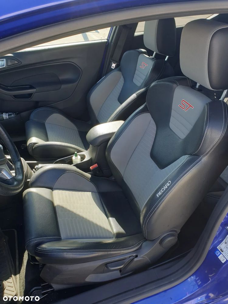 Ford Fiesta ST - 17