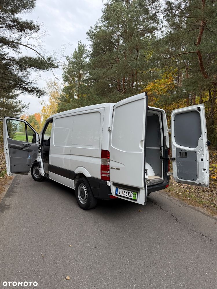 Mercedes-Benz Sprinter - 17