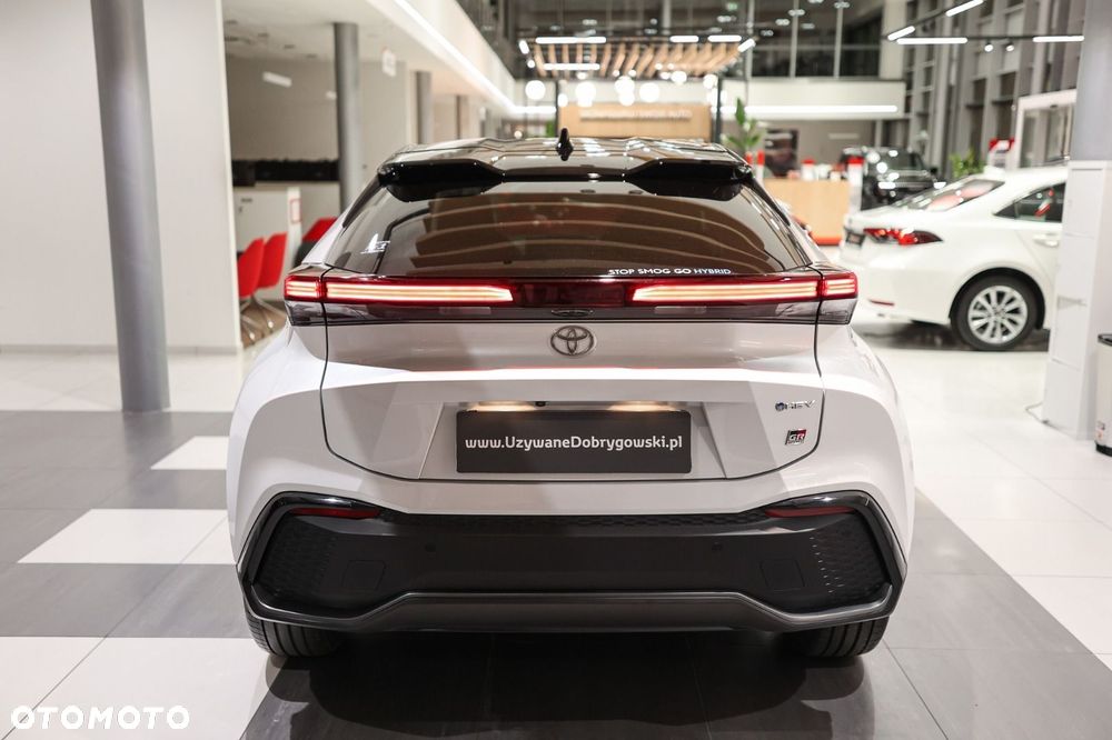 Toyota C-HR - 6