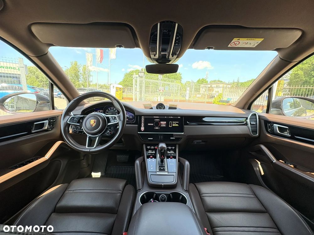 Porsche Cayenne E-Hybrid - 25