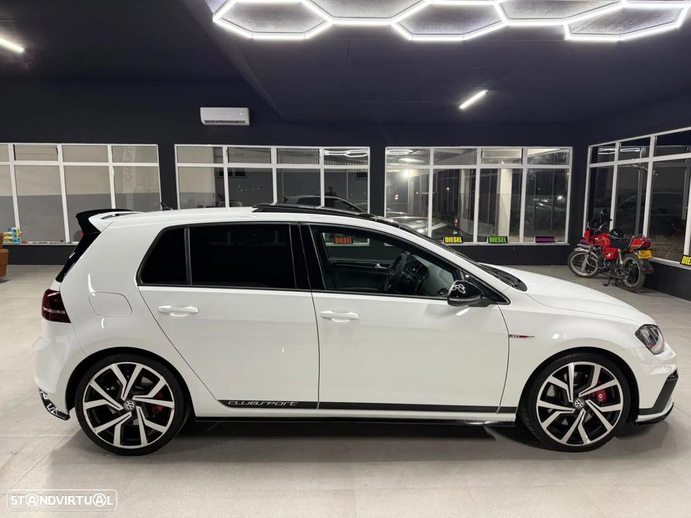 VW Golf GTI Clubsport DSG - 4