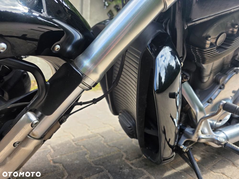 Harley-Davidson V-Rod Muscle - 30