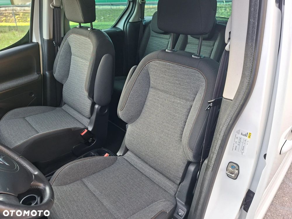 Citroën Berlingo Multispace BlueHDi 120 S&S SHINE - 29