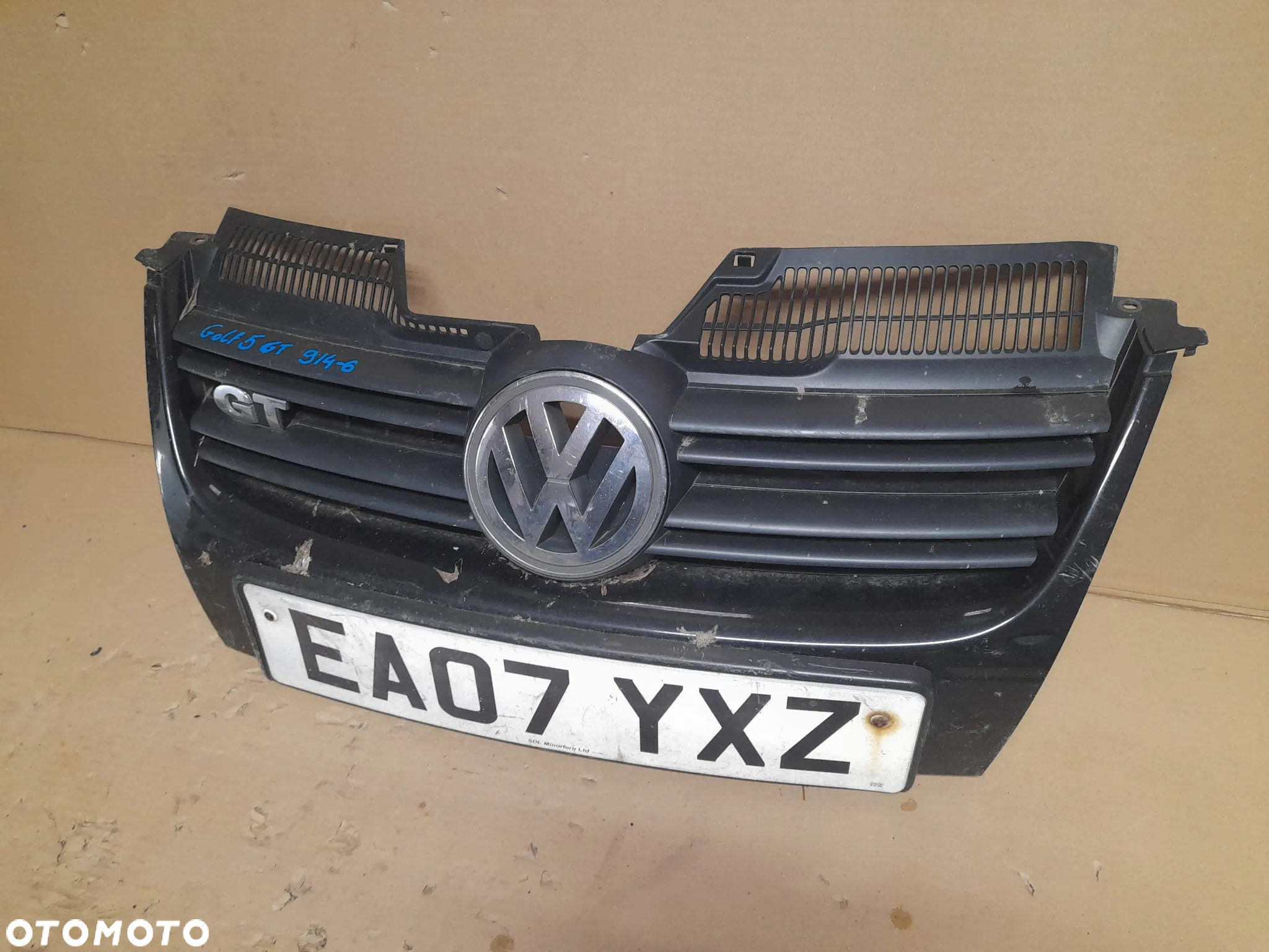 VW JETTA V GOLF V GT ATRAPA GRILL - 3