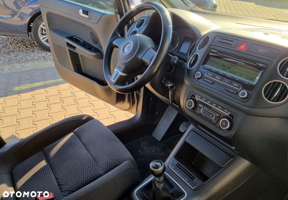 Volkswagen Golf Plus - 25