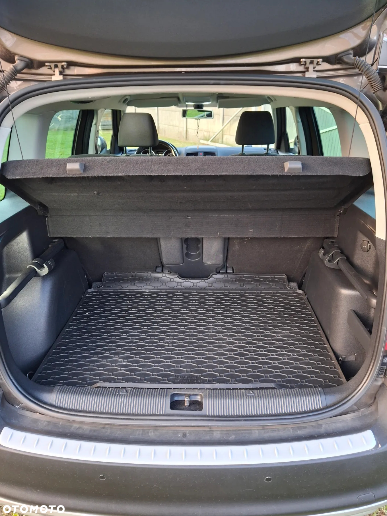 Skoda Yeti 2.0 TDI DSG 4x4 Adventure - 26