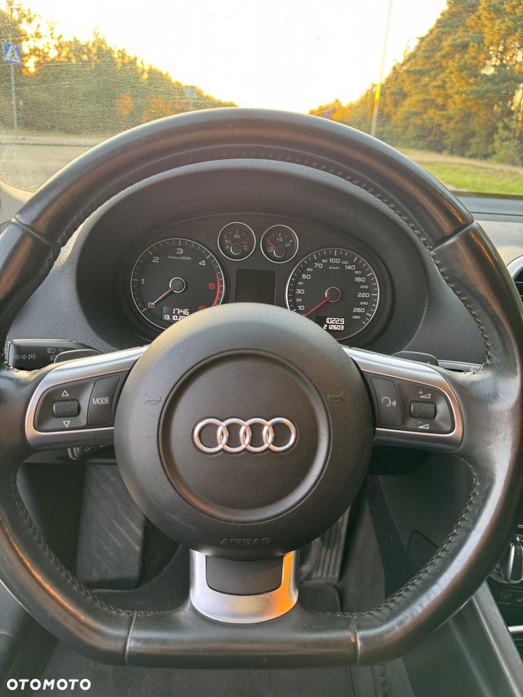 Audi A3 2.0 TDI DPF Attraction S tronic - 14
