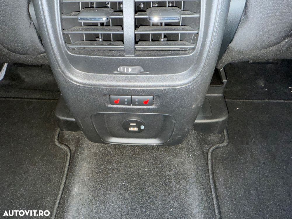 Ford Kuga 1.6 EcoBoost 2x4 Titanium - 29