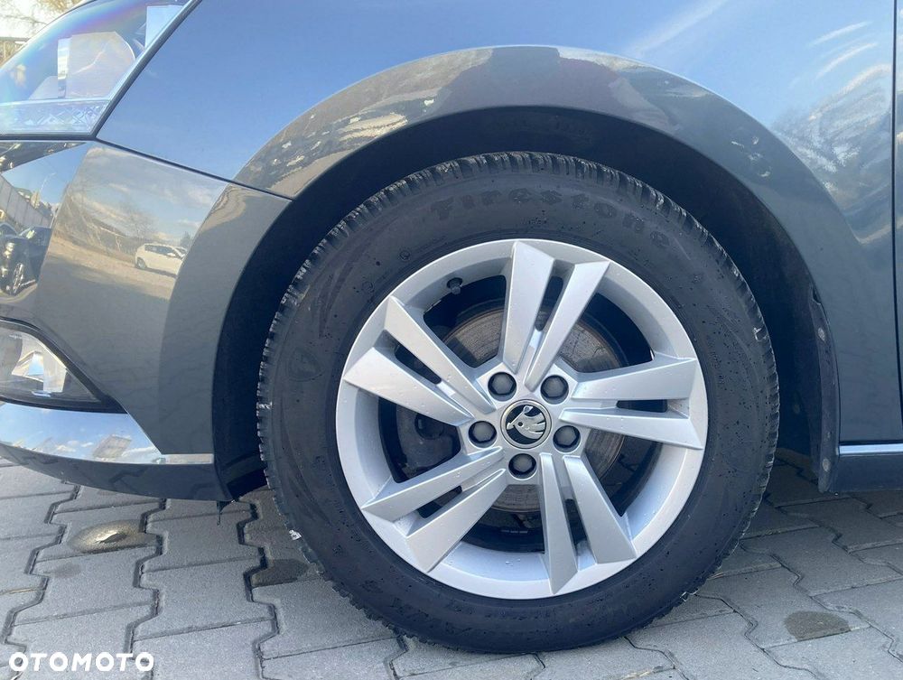 Skoda Fabia 1.0 TSI Active - 11