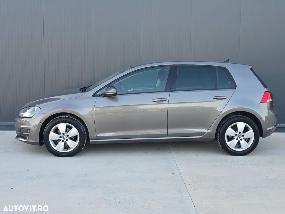 Volkswagen Golf 1.6 TDI BlueMotion Technology Comfortline - 15