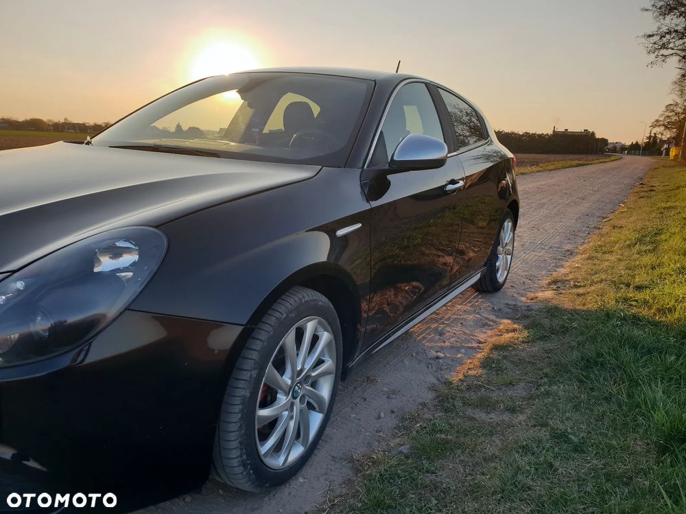 Alfa Romeo Giulietta 2.0 JTDM Progression TCT - 2