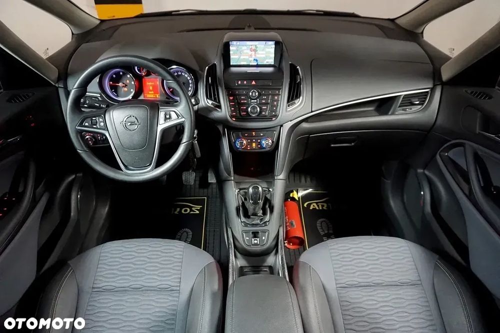 Opel Zafira - 3