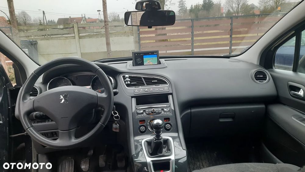 Peugeot 5008 HDI FAP 115 Style - 6