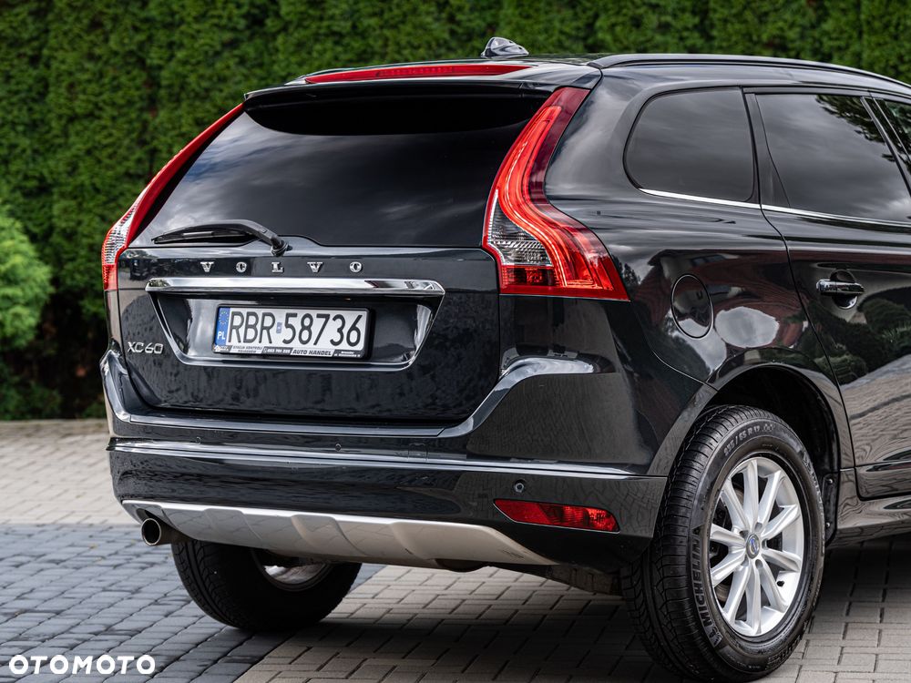 Volvo XC 60 D3 Momentum - 21