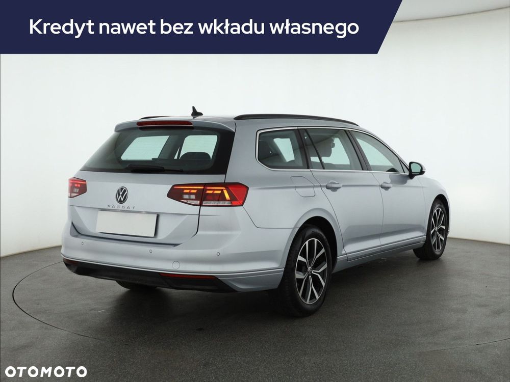 Volkswagen Passat Variant - 7